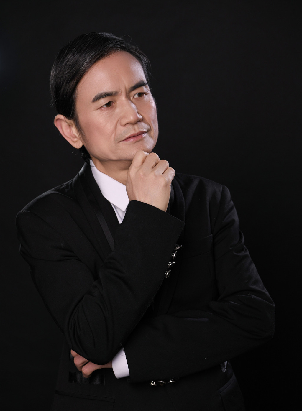 2026年最具有升值前景的艺术家——黄库