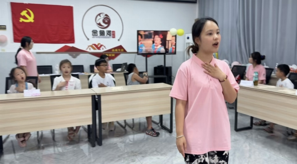 四川轻化工大学:乡土美育润童心,艺愈相伴助成长(图4)
